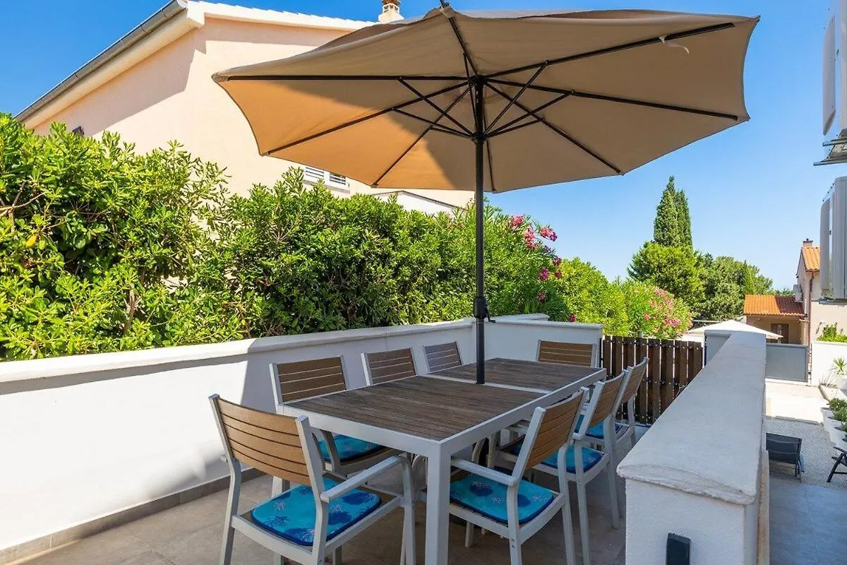 Apartment Lux Premantura