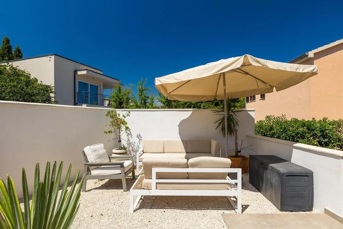 Apartment Lux Premantura